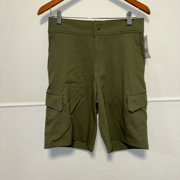 NWT! Men's Hanes Sport Shorts, Size S/P/CH, Olive - Picture 1 of 13